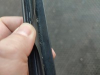 Listwa szyby czołowej lewa przedniej VOLVO V70 III 31214492