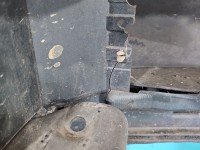 Zderzak przód Audi 80 B4 zgniła zieleń