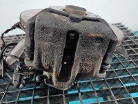 Zacisk przód prawy Audi A4 B6 1.9 tdi