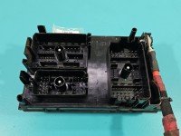 Skrzynka bezpieczników Opel Astra IV J 13449203