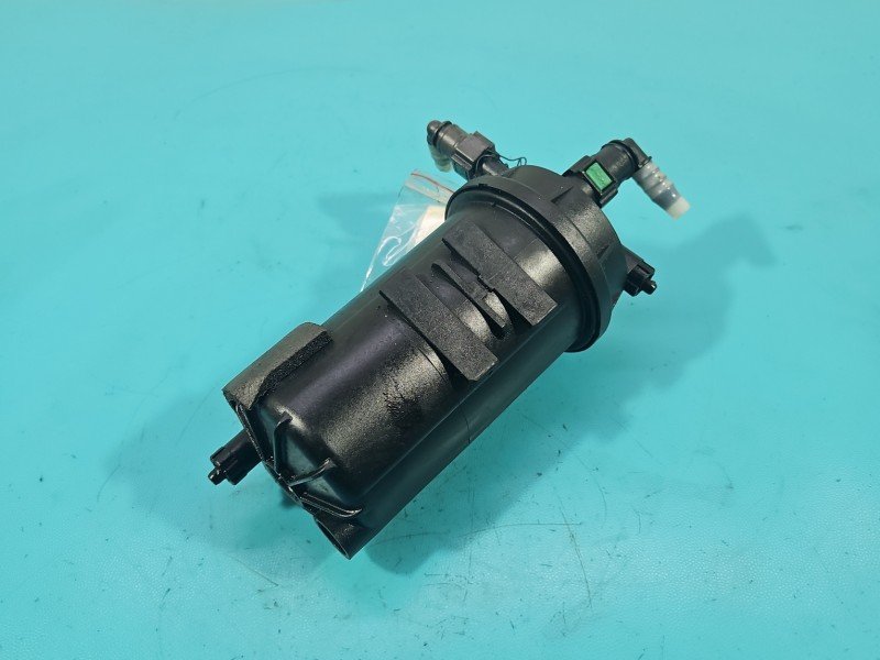 Obudowa filtra paliwa Renault Master III 10-19 8201102931 2.3 dci Obudowa filtra paliwa Renault Master III 10-19 8201102931 2.3 dci
