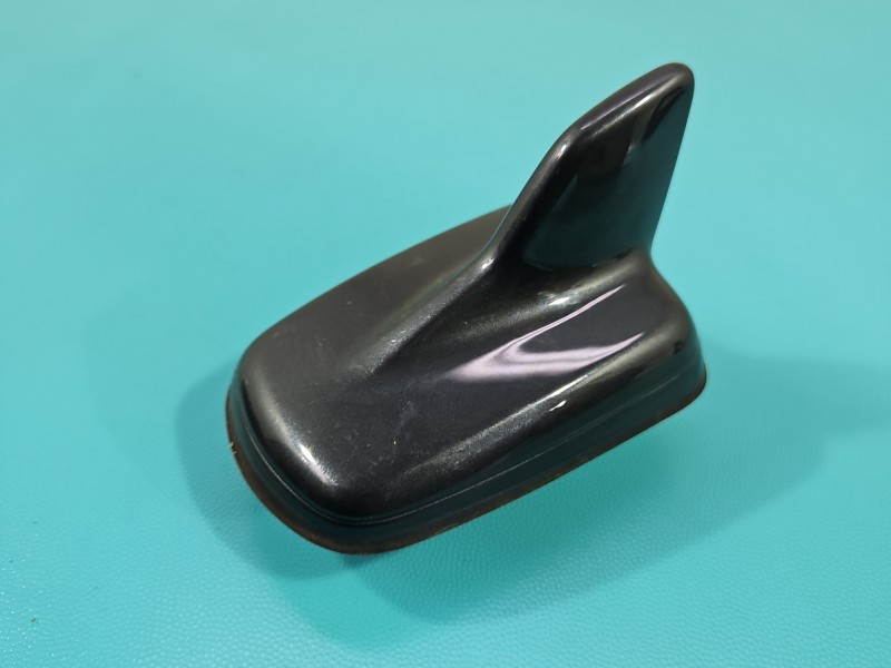 Antena Audi A4 B9 4M0035503N LX7L