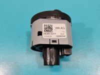 Przełącznik włącznik świateł Skoda Octavia III 5E0941431F