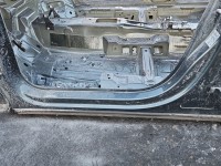 Próg lewy SŁUPEK ŚRODKOWY B Skoda Kodiaq I HB 5d grafitowy LF7Y