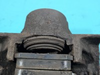 Zacisk tył prawy Opel Omega B 2.5 DTI sedan