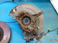 Zacisk przód lewy Mitsubishi Outlander III 12- 2.4 wiel