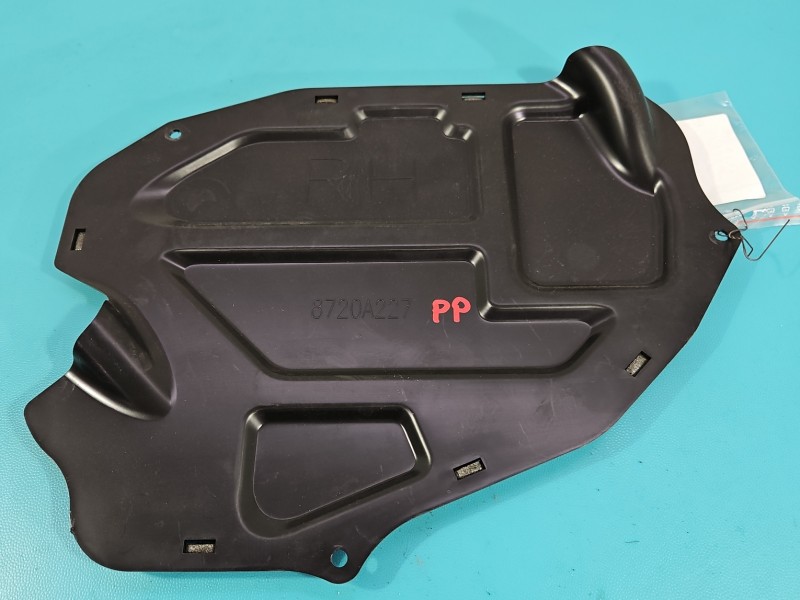 Osłona ZAŚLEPKA PLASTIK Mitsubishi Eclipse Cross 8720A227