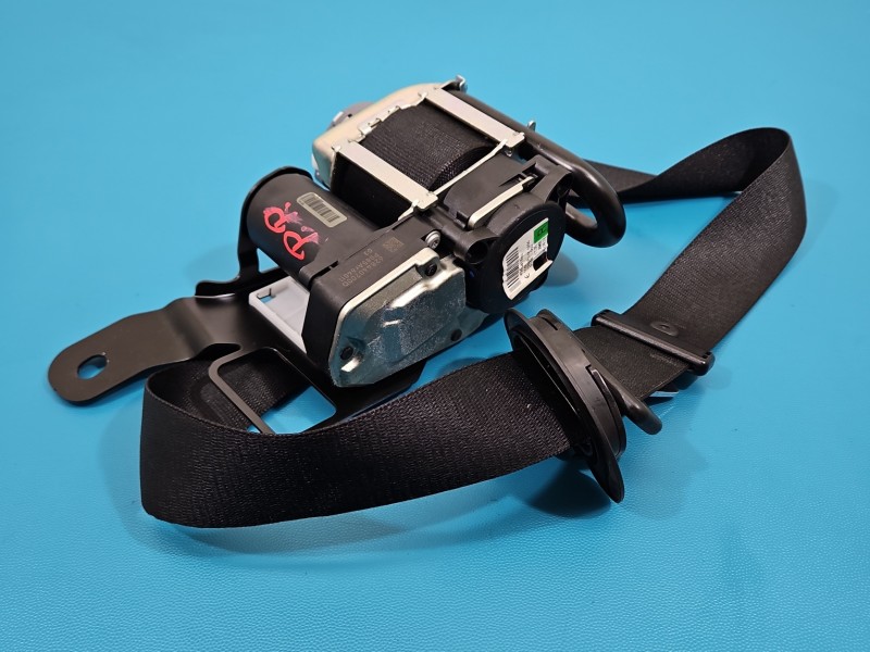 Pas bezpieczeństwa przód prawy pasażera BMW X5 F15 628641500, 628460700D