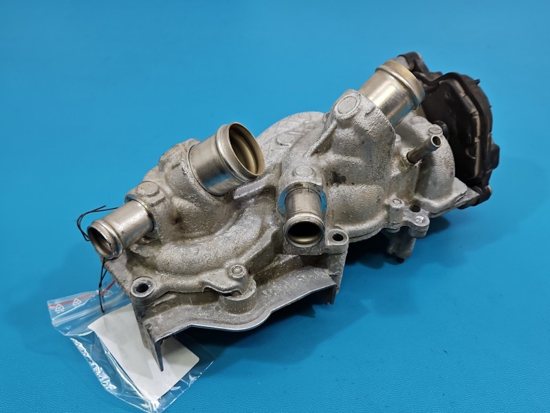 Pompa wody Skoda Octavia III 1.5 TSI 05E121111K