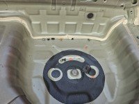 Pas tylny podłoga bagażnika Kia Rio IV 16-23 wanna HB ćwiartka