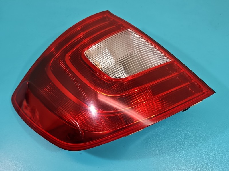Lampa tył lewa LED 08-13 Skoda Superb II kombi
