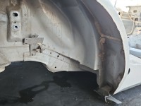 Błotnik tył prawy Ford Edge II biały ćwiartka