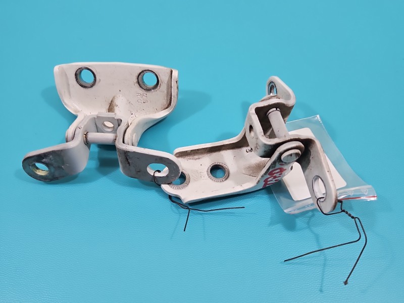 Zawias drzwi tył prawy HYUNDAI i20 II 14-20