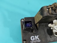 Zamek tył prawy 13157757 Opel Combo C Producent części: OPEL, Pęknięty pancerz linki, 3pin