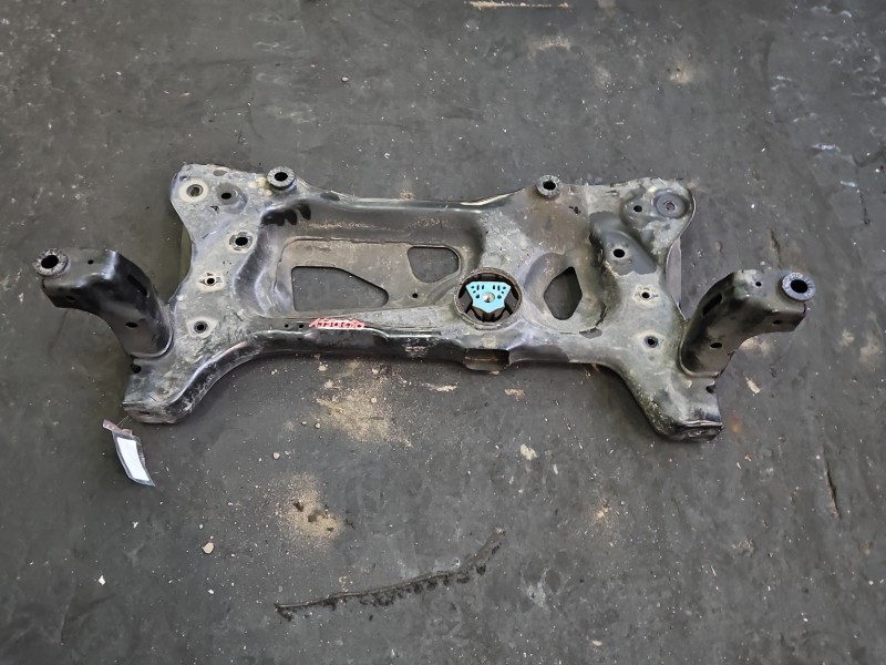 WÓZEK KOŁYSKA TRAWERS Sanki Belka silnika Skoda Superb III 2.0 tdi (DTSB)