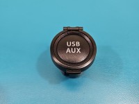 Gniazdo USB Suzuki Swift Mk8