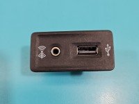 Gniazdo USB Vw Golf VII 5Q0035724, 5G0035222C