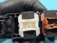 Przełącznik szyb Dacia Sandero III 20- 809611146R, 254291224R, 10133377 Producent części: Dacia EU Przełącznik szyb Dacia Sandero III 20- 809611146R, 254291224R, 10133377 Producent części: Dacia EU