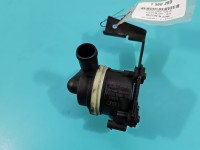 Pompka obiegu wody pompa AUDI A4 B8 2.0 tdi Cag 03L965561A