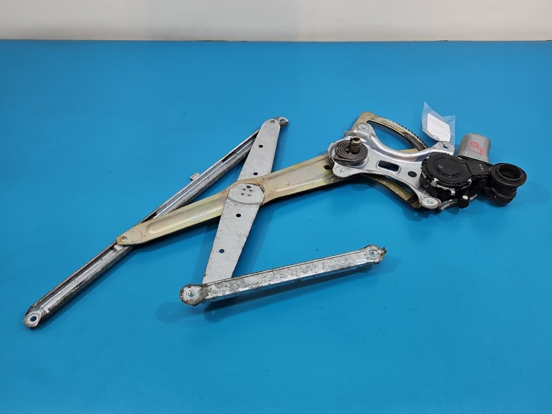 Podnośnik przód lewy SZYBY WINDA Toyota Rav4 II 00- 5pin 5d HB 85720-42070, 062040-1160