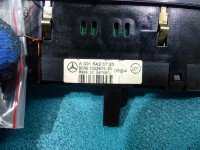 Wyświetlacz monitor Mercedes CLS C219 W219 A0015423723