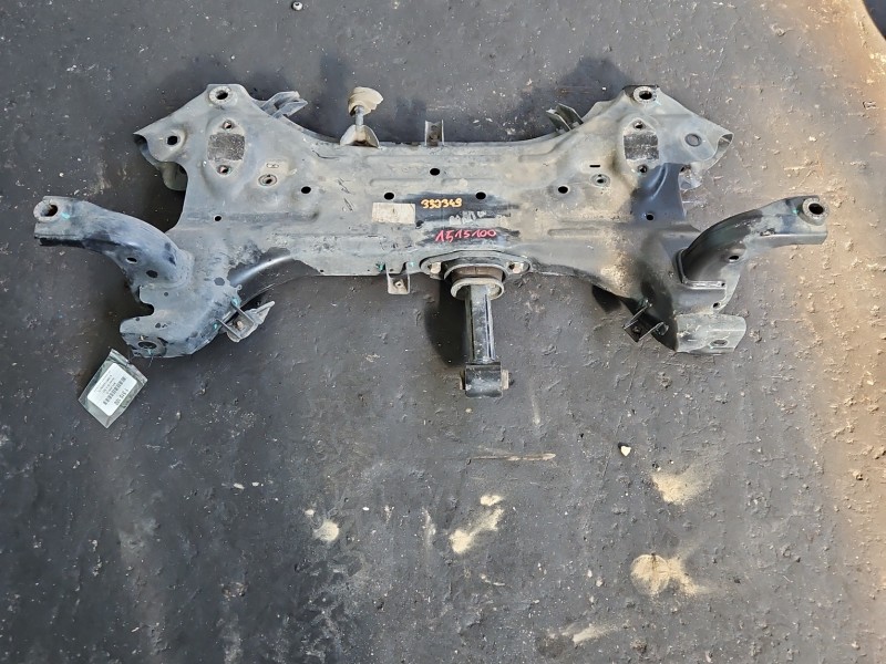 WÓZEK KOŁYSKA TRAWERS Sanki Belka silnika i20 III 2020- 1.2 16V (G4LF)