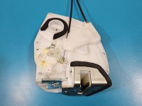 Zamek tył prawy 82301-79J22Y2 Suzuki Sx4 I 06- Suzuki, 2 PIN