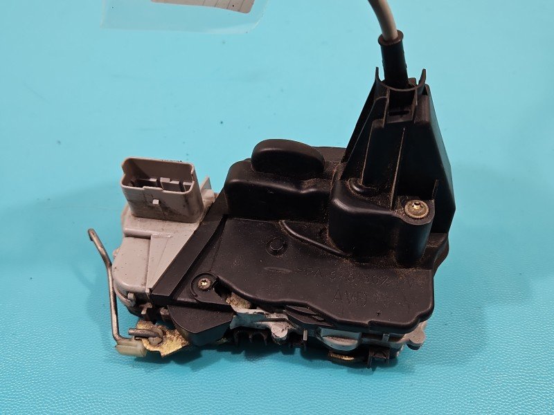 Zamek przód prawy Peugeot 307 EUROPA Peugeot, 6pin