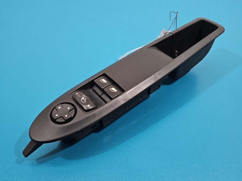 Przełącznik szyb Citroen DS4 11-15 96657053ZD, 30170384 CITROEN EU