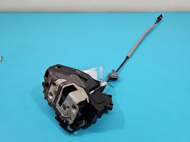 Zamek przód lewy 31301737 Volvo V60 I 10- EUROPA Producent części: Volvo, Europejska, 5PIN KIEROWCY