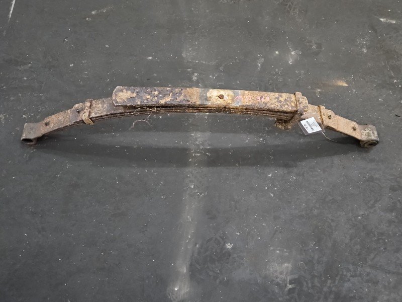 Resor tył Isuzu Trooper