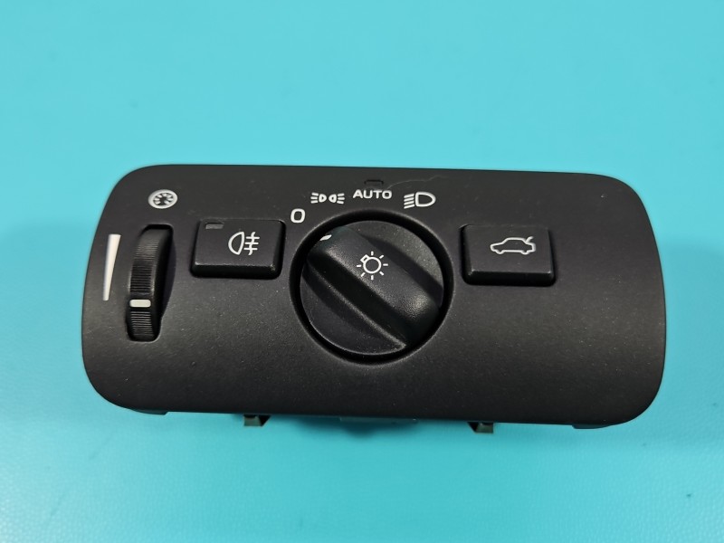Przełącznik włącznik świateł Volvo V40 II 12- 30739424