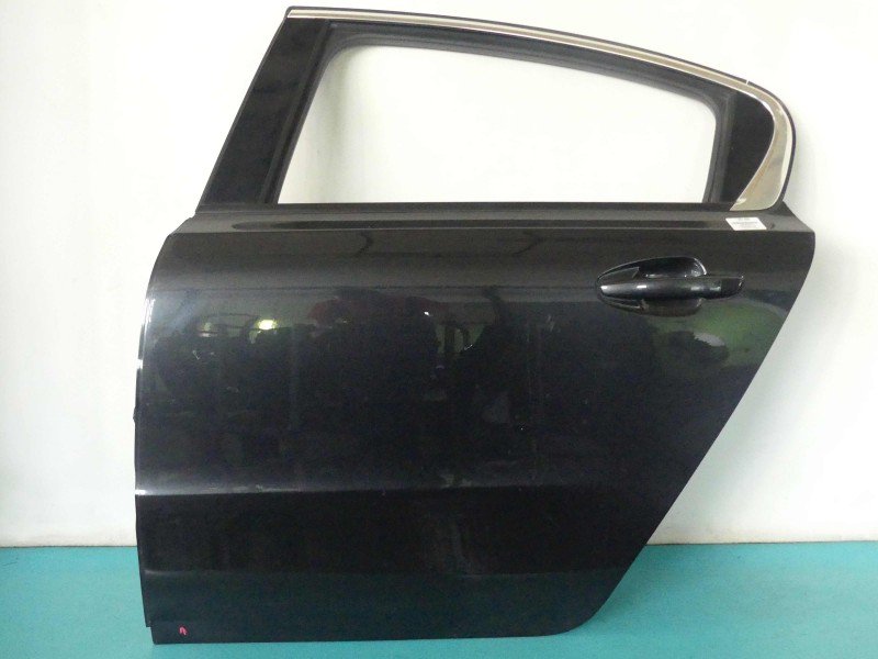 Drzwi tył lewe Peugeot 508 I sedan 4d czarny EEHD