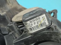 Reflektor prawy lampa przód Opel Astra III H EUROPA