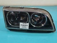 Reflektor prawy lampa przód Volvo V40 S40 I EUROPA