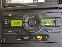 Konsola panel nawiewu Toyota Auris I 55900-02351