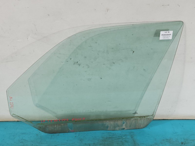 Szyba drzwi przód lewa Vw Transporter T5 HB