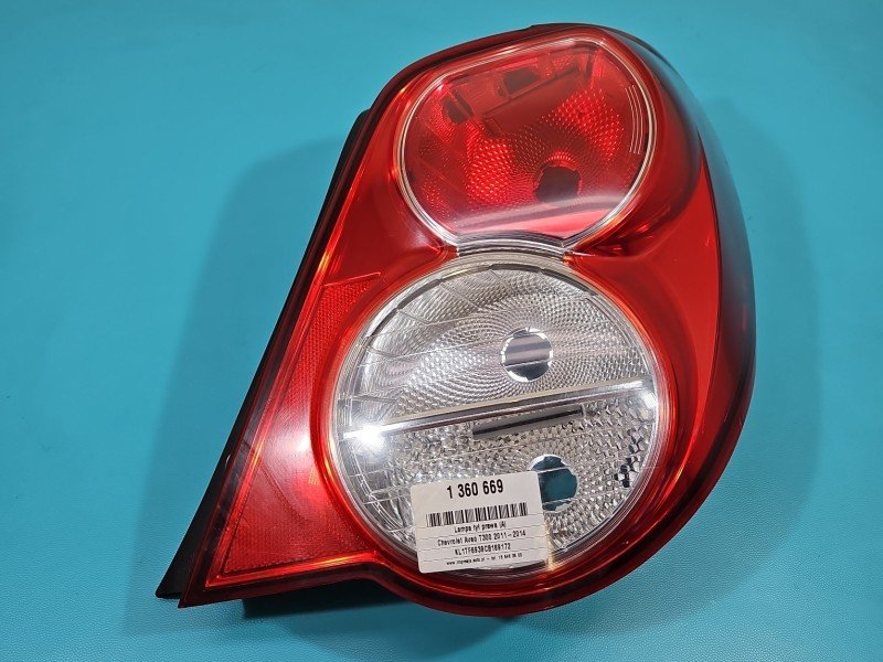 Lampa tył prawa Chevrolet Aveo T300 sedan