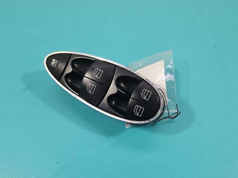 Przełącznik szyb Mercedes CLS C219 A2118213679 EU Przełącznik szyb Mercedes CLS C219 A2118213679 EU