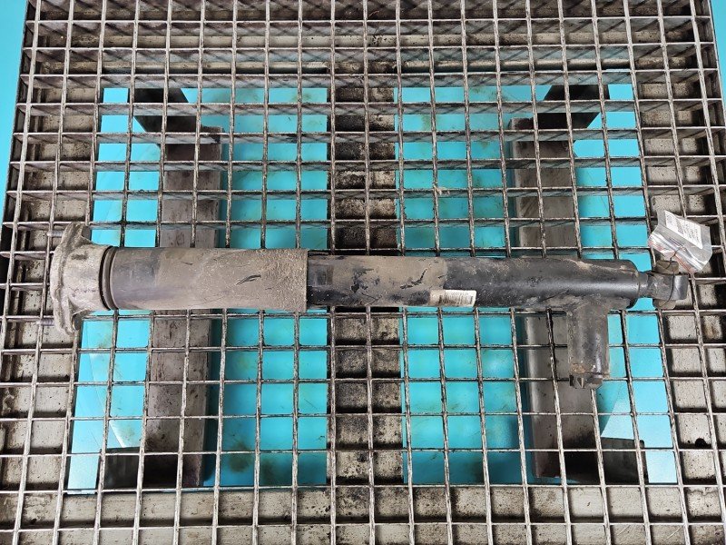 Amortyzator tył lewy Mercedes CLS II C218 W218 218 sedan tylny Amortyzator tył lewy Mercedes CLS II C218 W218 218 sedan tylny