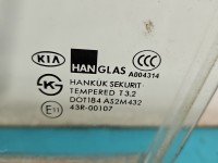 Szyba drzwi przód lewa Kia Carens II HB