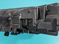 Reflektor prawy lampa przód Audi A4 B9 EUROPA