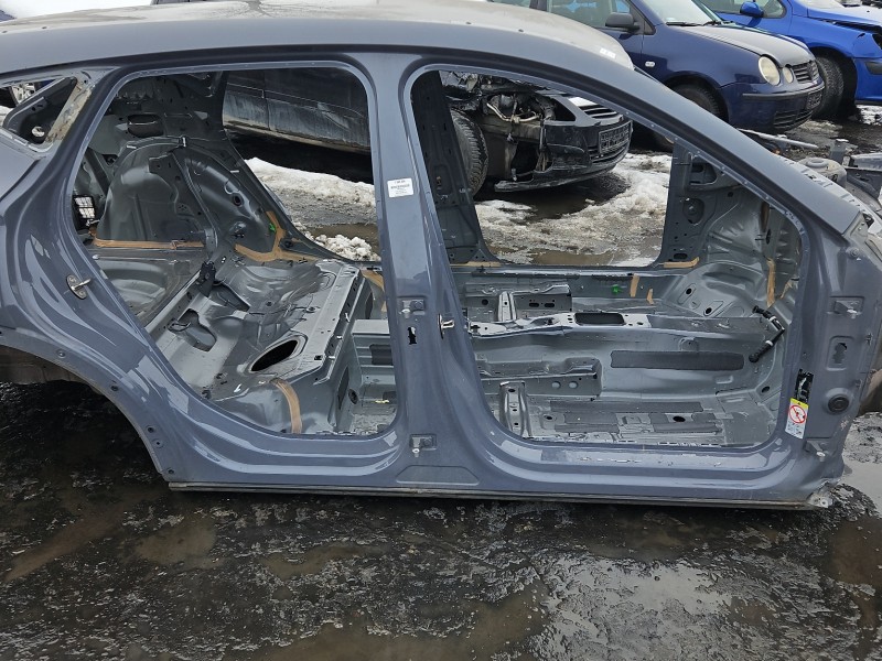 Próg prawy SŁUPEK ŚRODKOWY B Cupra Formentor HB 5d LS7G