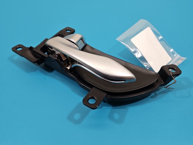 Klamka wewnętrzna przód lewa Kia Stinger 82610-J5000