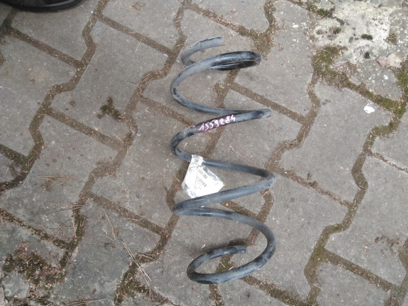 Sprężyna przód przednia Mercedes W246 2.1 cdi