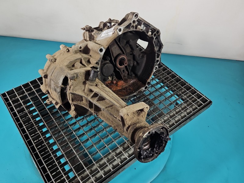 Skrzynia biegów Vw Transporter T4 2.5 TDI (AJT)