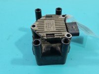 Cewka zapłonowa Skoda Yeti 032905105E 1.2 TSI pęknięta, widoczne na zdjęciach Z MODUŁEM