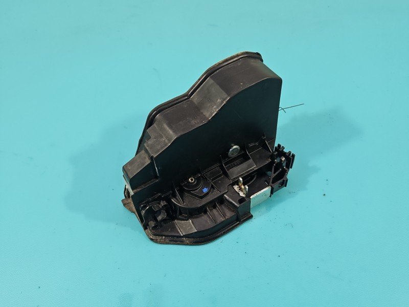 Zamek tył prawy 7229460, A053702 BMW F20 4pin