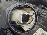 Reflektor prawy lampa przód Opel Meriva B EUROPA 13372320