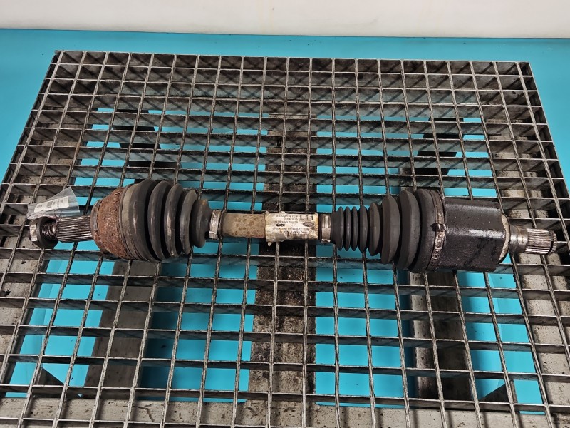 Półoś przód lewa Land rover Discovery Sport 14- L550 2.0d automat